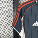 CAMISA DE BASEBOL DO BAYERN MUNCHEN 25/26 PRETO