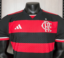 CAMISA VERSÃO PLAYER DO FLAMENGO 24/25 - VERMELHA E PRETA