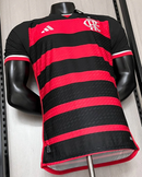 CAMISA VERSÃO PLAYER DO FLAMENGO 24/25 - VERMELHA E PRETA