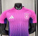 CAMISA VERSÃO PLAYER DA ALEMANHA 24/25 - ROSA